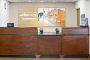 a welcome to hammber sign in a lobby at Hampton Inn Frostburg in Frostburg +18 photos