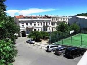 Gambar di galeri bagi TiflisLux Apartment - Chaikovski di Tbilisi City