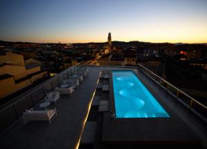 Bazén v ubytování Hotel Glance In Florence nebo v jeho okolí
