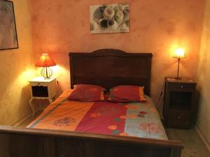 Llit o llits en una habitació de Tin'ida