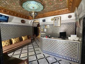 a room with aasteryasteryasteryasteryasteryasteryasteryasteryasteryasteryasteryastery at Riad Fes Bab Rcif Suite &Spa in Fez