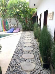 Zahrada ubytování Canggu - Pererenan Guesthouse " aBaliHouse "