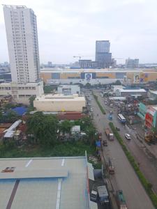 an overhead view of a city street with buildings at JY7 Rooms 414 in Cebu City