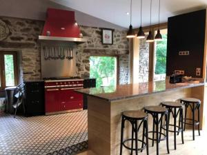 Gallery image of Gîte en pleine nature 4 étoiles - Sauna et Jacuzzi in Le Bez