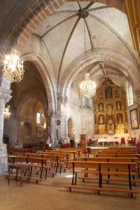 Albergue Monasterio de La Magdalena, Sarria – Precios ...