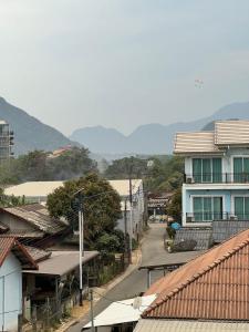 Gallery image of Meji Royale Hotel Vang Vieng in Ban Khouaphan