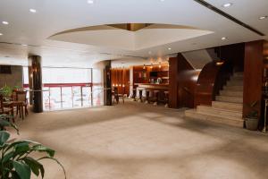 Un restaurant sau alt loc unde se poate mânca la Duke Romana Suites by Olala!