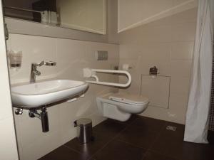 Un baño de Hotel Aurel