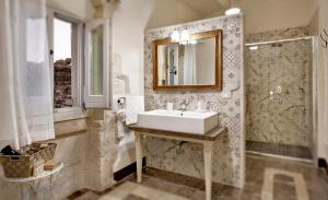 A bathroom at Sabbinirica
