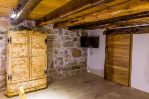 Μια τηλεόραση ή/και κέντρο ψυχαγωγίας στο Stonehouse Marina