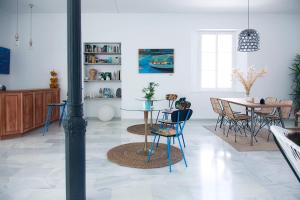 Posezení v ubytování Hostal La Casa Sanlúcar