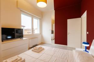 Gallery image of Tosa Apartment - Free WiFi, Air Conditioning & Private Parking in Imola +38 photos