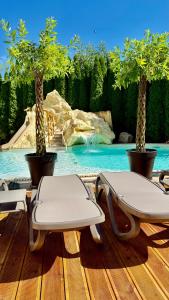 Piscina de la sau aproape de Hotel Čingov Slovenský raj