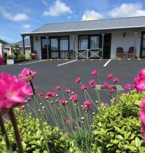 Gallery image of Lockwood Manor Motel in New Plymouth