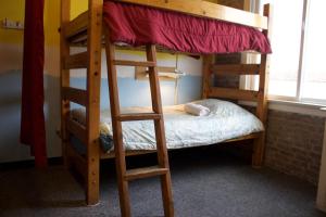 Postel nebo postele na pokoji v ubytování Venice Beach Hostel