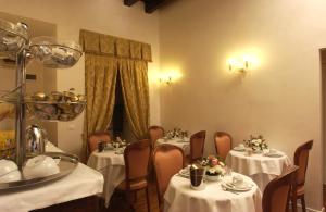 Restaurace v ubytování Hotel Locanda Canal
