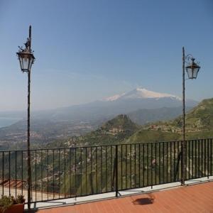 Widok na góry z tego hotelu