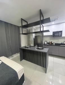 Gallery image of Studio 64 novo bem equipado com ar condicionado, cozinha completa, até 4 pessoas - Centro Mogi in Mogi das Cruzes