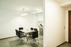 Küche/Küchenzeile in der Unterkunft Luxury Apartment Las Terrazas