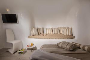 Postel nebo postele na pokoji v ubytování Elite Luxury Suites