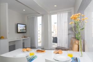 TV a/nebo společenská místnost v ubytování Apartamentos Turísticos Mix BR AT2179