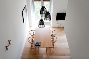 Telewizja i/lub zestaw kina domowego w obiekcie 60 Balconies Art