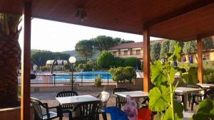 The swimming pool at or close to Hotel Ristorante Il Gabbiano