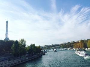 Foto dalla galleria di Eiffel Tower Champs De Mars a Parigi
