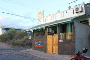 Gallery image of The Island Home in Puerto Ayora