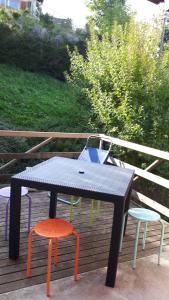 En hage utenfor Appartement 3 chambres dans un chalet