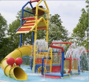 a water park with a slide and water fountain at 5 persoons lodge in Witmarsum