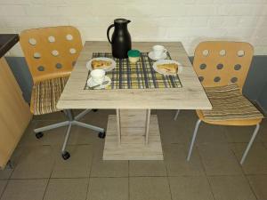 Gallery image of Monteurzimmer Monika mit eigenem Bad im Souterrain in Rhede +6 photos
