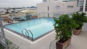 Bazén v ubytování Ciao SaiGon Hotel & Spa nebo v jeho okolí