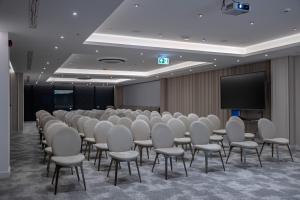 Business area at/o conference room sa Hotel Cube +75 photo