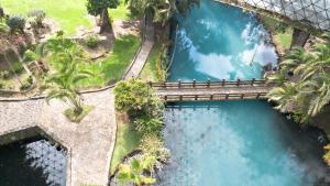 an overhead view of a waterfall in a park at Centro Vacacional Oaxtepec in Oaxtepec
