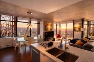 Gallery image of The Ocean Crest in Vancouver