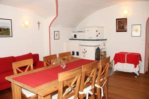 Kuchyň nebo kuchyňský kout v ubytování Ferienwohnung Vorstadt + 25 fotografií