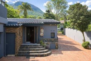 Gallery image of Expansive 5-bedroom house in Hartbeespoort