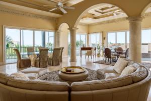 Gallery image of Olde Marco Island Inn and Suites in Marco Island