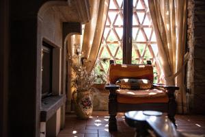 A seating area at Il Nido - Private villa with pool and jacuzzi