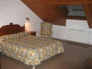 Hotel Anaya, Puente La Reina de Jaca, Spain - Booking.com