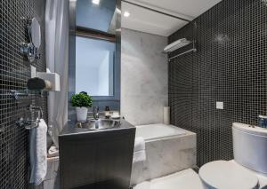 Citadines Fusionopolis Singapore的一间浴室