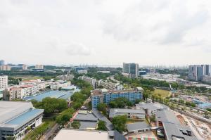 新加坡景观或在公寓式酒店看到的城市景观