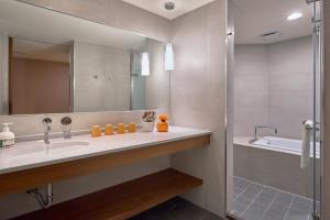 Bilik mandi di Orange Hotel - Wenhua, Chiayi