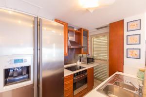 Kuchyň nebo kuchyňský kout v ubytování Apartment Hedera A14