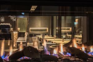 Kép Senses Violett Suites - Adults Only szállásáról Zell am Seeben a galériában