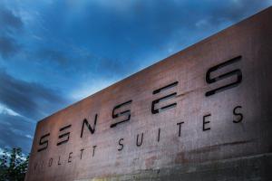 Kép Senses Violett Suites - Adults Only szállásáról Zell am Seeben a galériában