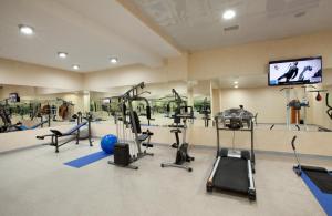 Fitness center at/o fitness facilities sa Teatro Boutique Hotel