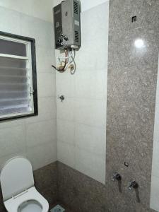 Gallery image of Dhanalaxmi Yatri Nivas in Kolhapur +8 photos