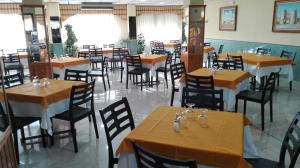 Restaurace v ubytování Hostal Athlanta